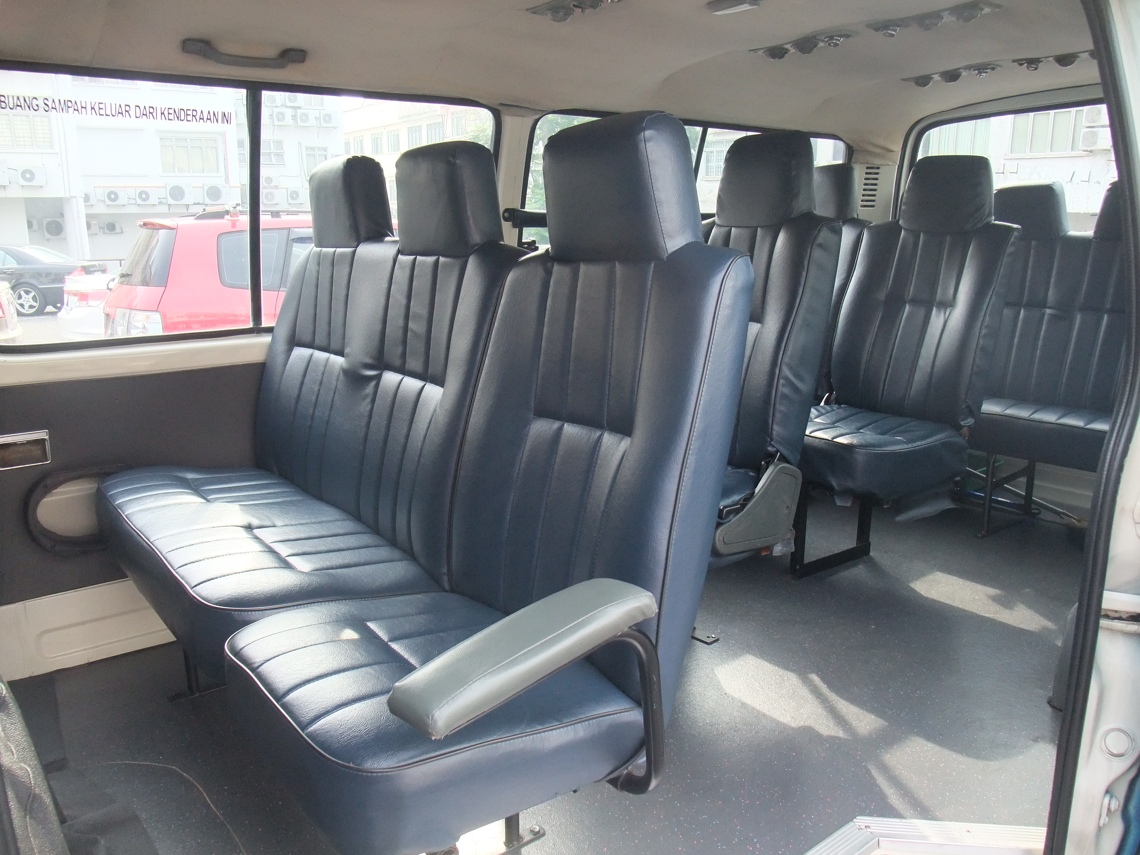 12 Seater (Van Seater)