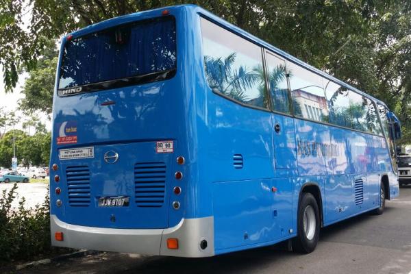 44 Seater (Bus)